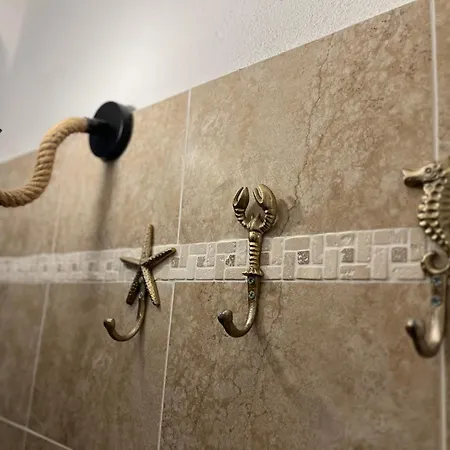 Apartment Le Petit Nid - Air Conditioning - A Few Steps From Casino And Ariston