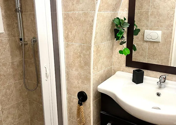 Le Petit Nid - Air Conditioning - A Few Steps From Casino And Ariston Sanremo